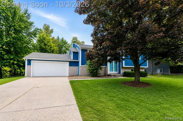 30530 Ambeth Street, Farmington Hills, MI 48336