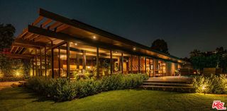 2505 Carman Crest Drive, Los Angeles, CA 90068