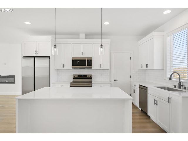 1603 Nw 5TH, Battle Ground, WA 98604