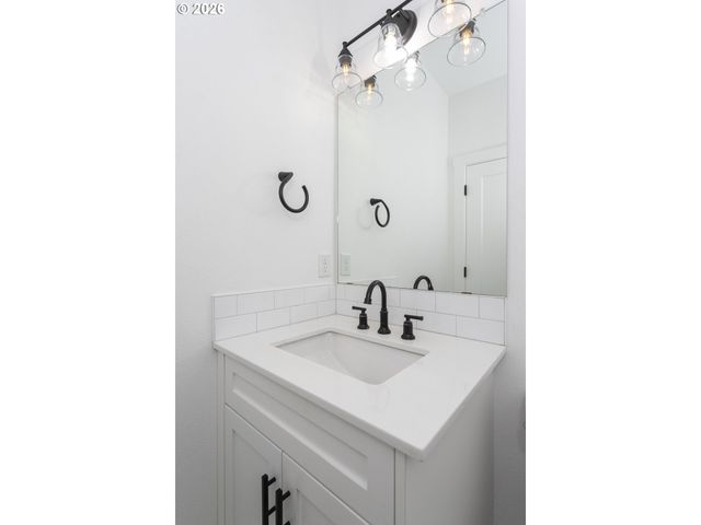 1603 Nw 5TH, Battle Ground, WA 98604