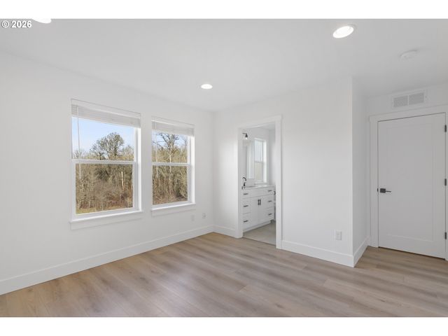 1603 Nw 5TH, Battle Ground, WA 98604