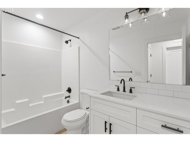 1603 Nw 5TH, Battle Ground, WA 98604