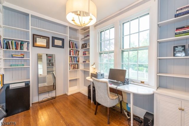 29 Stevens St, Bernardsville Boro, NJ 07924