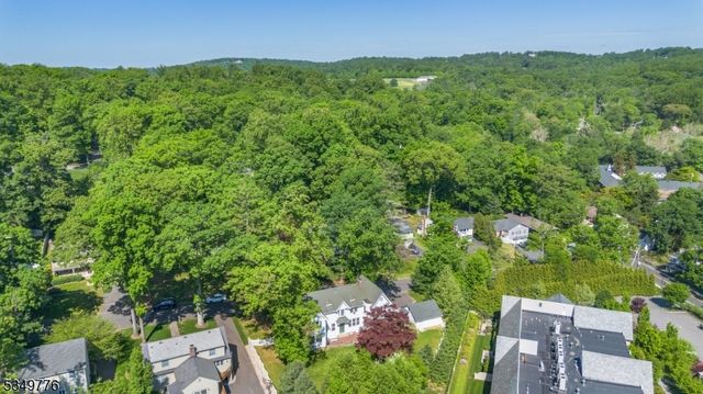 29 Stevens St, Bernardsville Boro, NJ 07924
