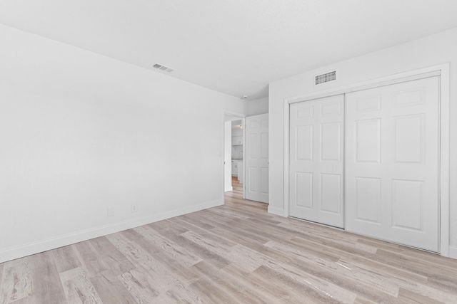 308 Stillwater Drive, Jupiter, FL 33458