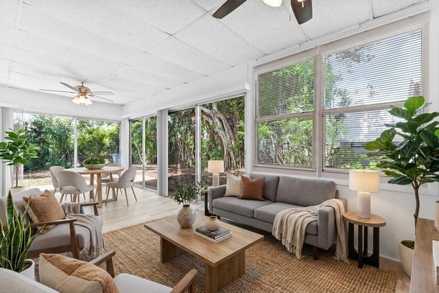 308 Stillwater Drive, Jupiter, FL 33458