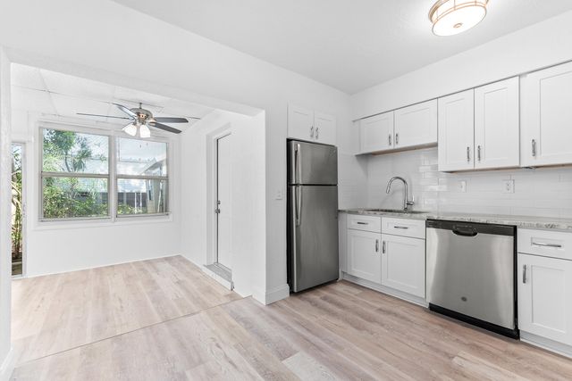 308 Stillwater Drive, Jupiter, FL 33458