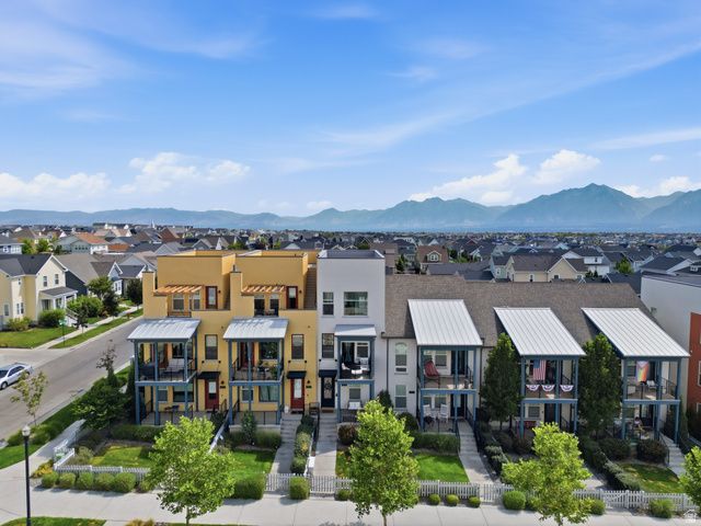 11011 S LAKE RUN RD, South Jordan, UT 84009