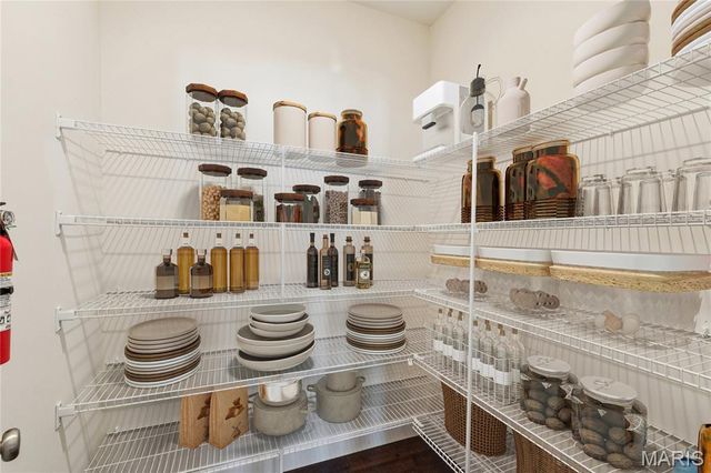 1675 Ridgefield Bluff Court, Eureka, MO 63025