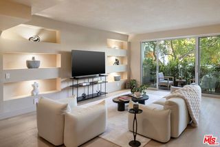 818 N Doheny Drive 205, West Hollywood, CA 90069