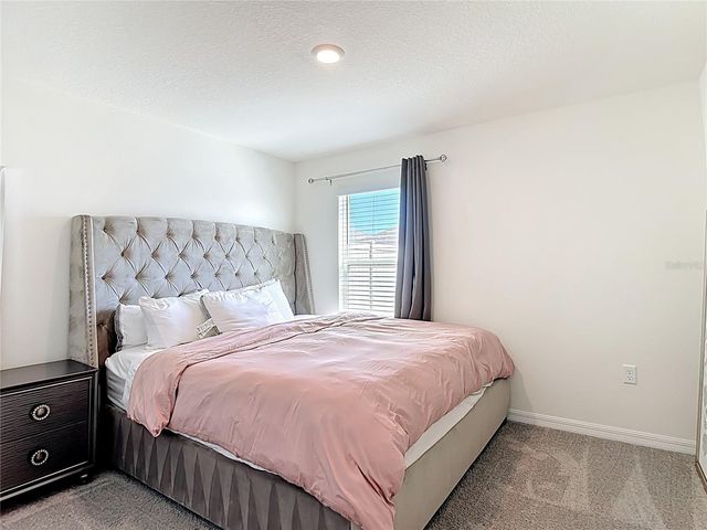 9201 SAPPHIRE CREEK PLACE, Temple Terrace, FL 33637