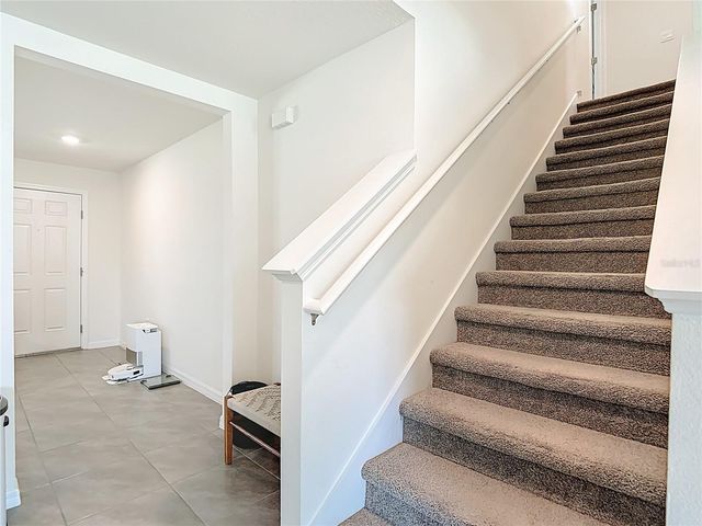 9201 SAPPHIRE CREEK PLACE, Temple Terrace, FL 33637