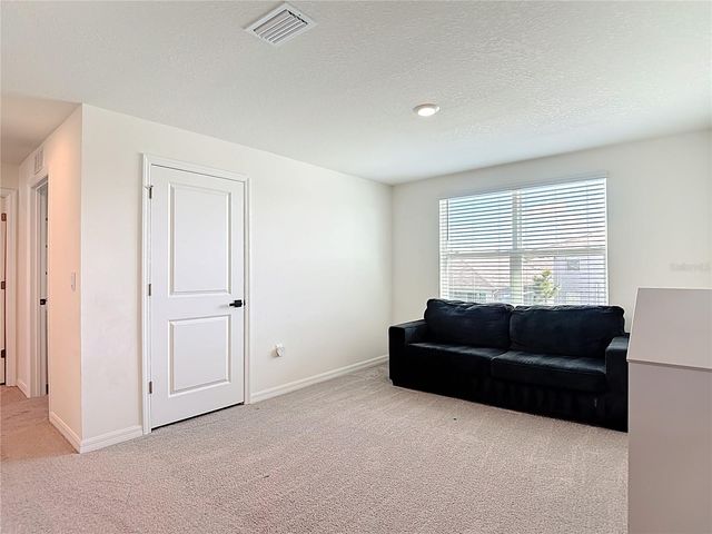 9201 SAPPHIRE CREEK PLACE, Temple Terrace, FL 33637