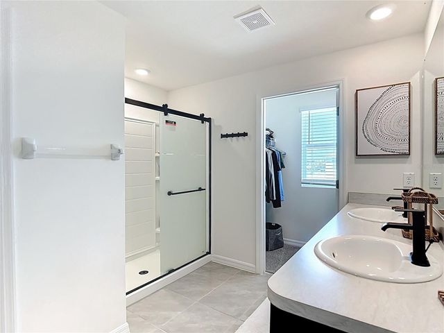 9201 SAPPHIRE CREEK PLACE, Temple Terrace, FL 33637