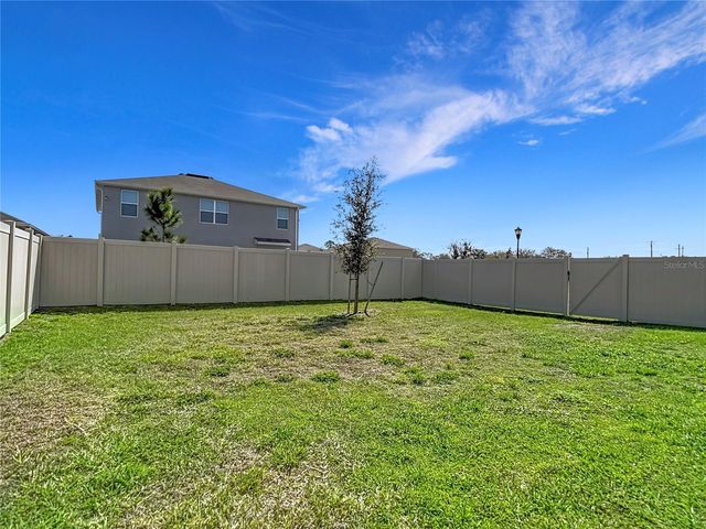 9201 SAPPHIRE CREEK PLACE, Temple Terrace, FL 33637