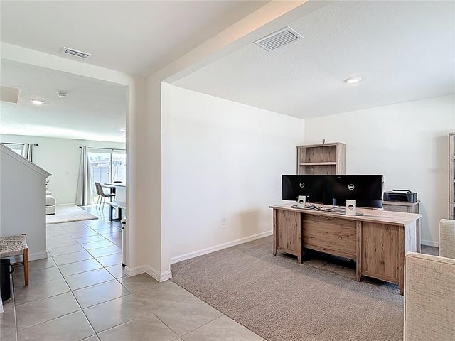 9201 SAPPHIRE CREEK PLACE, Temple Terrace, FL 33637