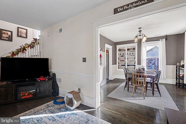 206 EAST SIMPSON STREET, Mechanicsburg, PA 17055