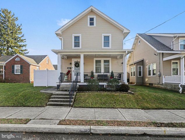 206 EAST SIMPSON STREET, Mechanicsburg, PA 17055