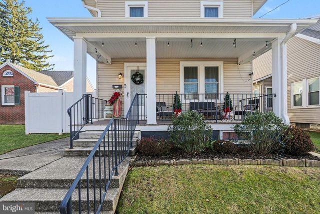 206 EAST SIMPSON STREET, Mechanicsburg, PA 17055