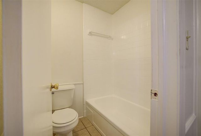 1717 E Lindsey Street 2, Norman, OK 73071