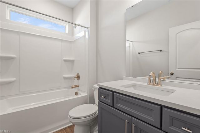 102 Waggle DR, Suffolk, VA 23434