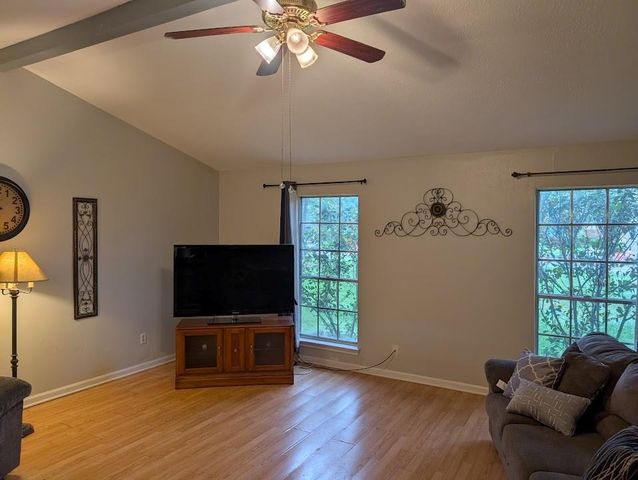 9830 Thistle Trail Drive, Houston, TX 77070