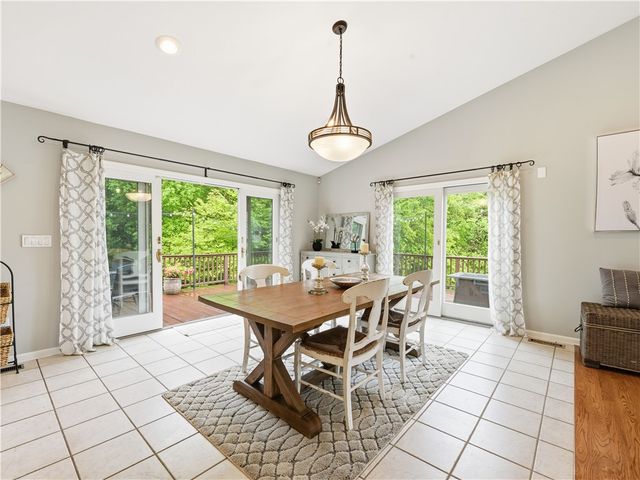 48 Hummingbird Lane, Swansea, MA 02777