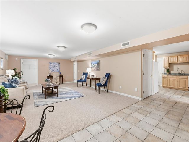 48 Hummingbird Lane, Swansea, MA 02777