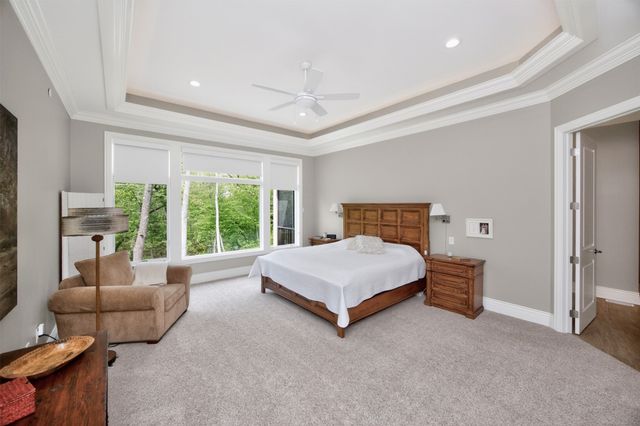 6245 Enclave Lane, Johnston, IA 50131
