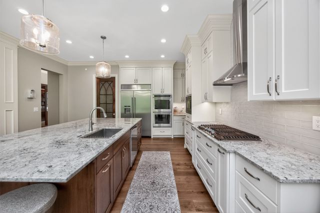 6245 Enclave Lane, Johnston, IA 50131