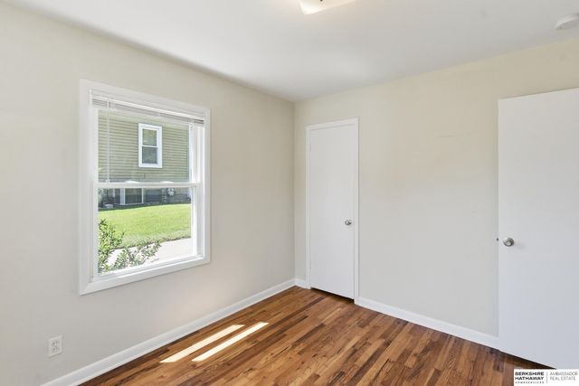 3901 Gold Street, Omaha, NE 68105
