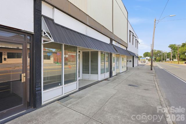 909 S Main Street 102, Salisbury, NC 28144