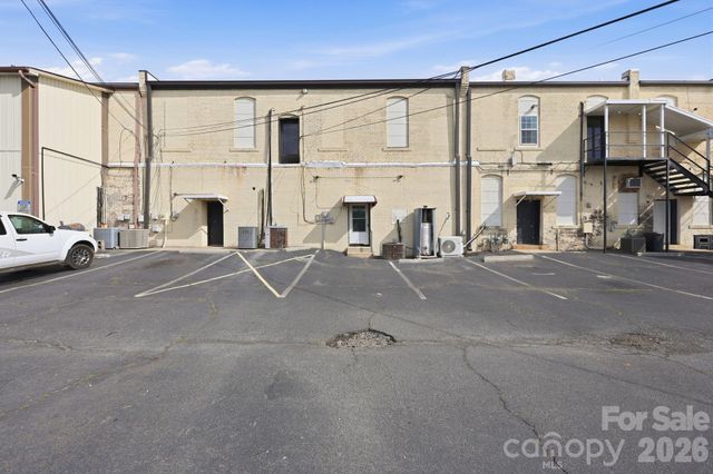 909 S Main Street 102, Salisbury, NC 28144