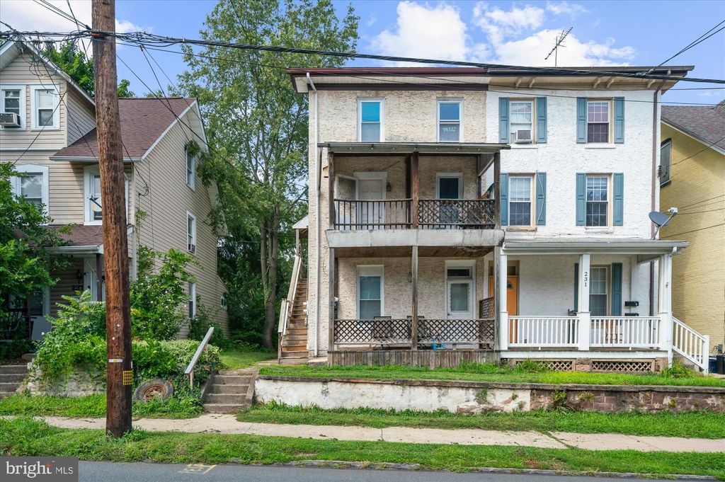233 BRIDGE ST, Spring City, PA 19475 — photo 2
