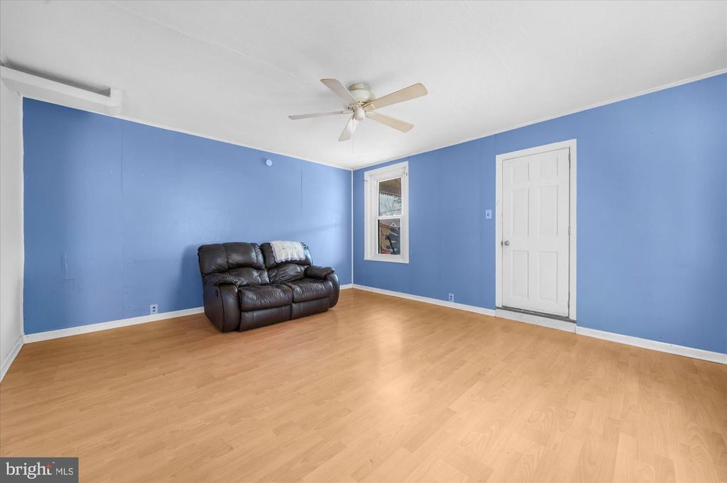 233 BRIDGE ST, Spring City, PA 19475 — photo 5