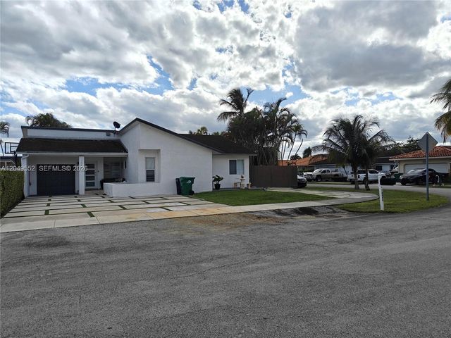 14444 SW 107th Terrace, Miami, FL 33186
