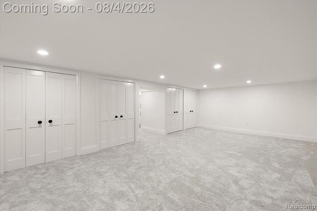 596 Henrietta Street, Birmingham, MI 48009