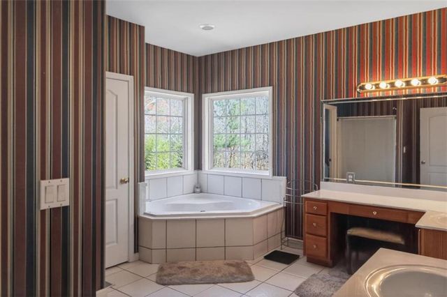 397 Sandhill Hickory Level Road, Carrollton, GA 30116