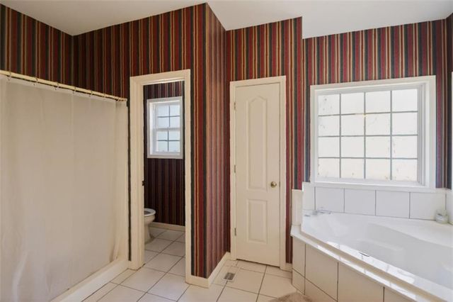 397 Sandhill Hickory Level Road, Carrollton, GA 30116