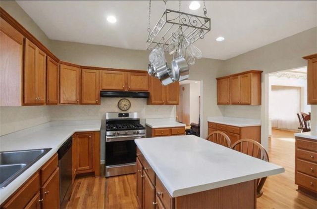 397 Sandhill Hickory Level Road, Carrollton, GA 30116