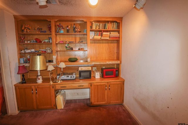 1006 Quitman St, Pittsburg, TX 75686