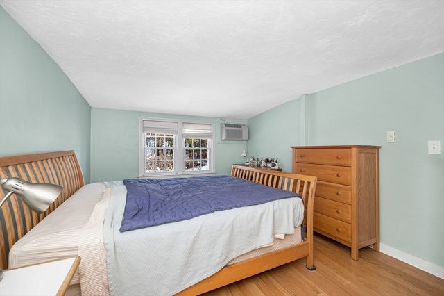 241 Lowell Street 3, Andover, MA 01810