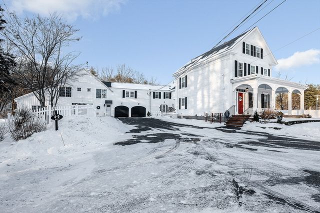 241 Lowell Street 3, Andover, MA 01810