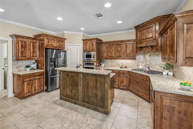 2491 Newark Circle, College Station, TX 77845
