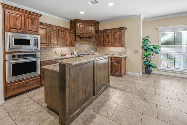 2491 Newark Circle, College Station, TX 77845