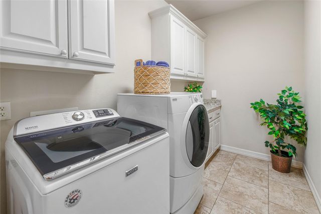 2491 Newark Circle, College Station, TX 77845
