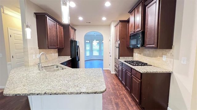 529 Red Fox Drive, Dallas, GA 30157