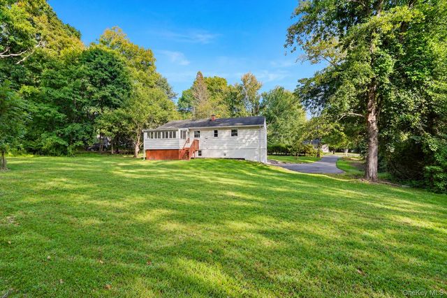 15 Vandewater Drive, Wappingers Falls, NY 12590