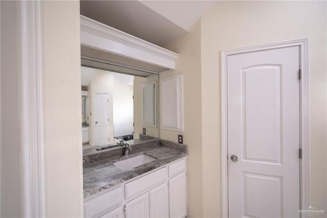 1901 Duke Avenue, Mcallen, TX 78504