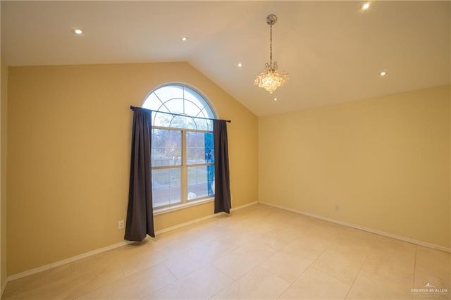 1901 Duke Avenue, Mcallen, TX 78504